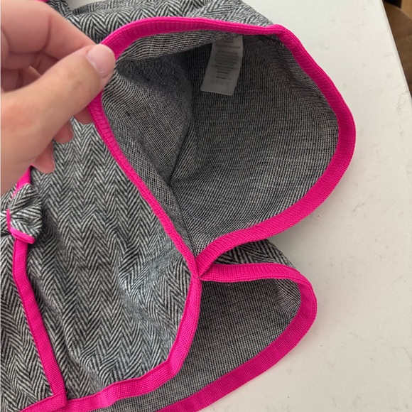 Grey & Pink Poncho - Picture 6 of 6